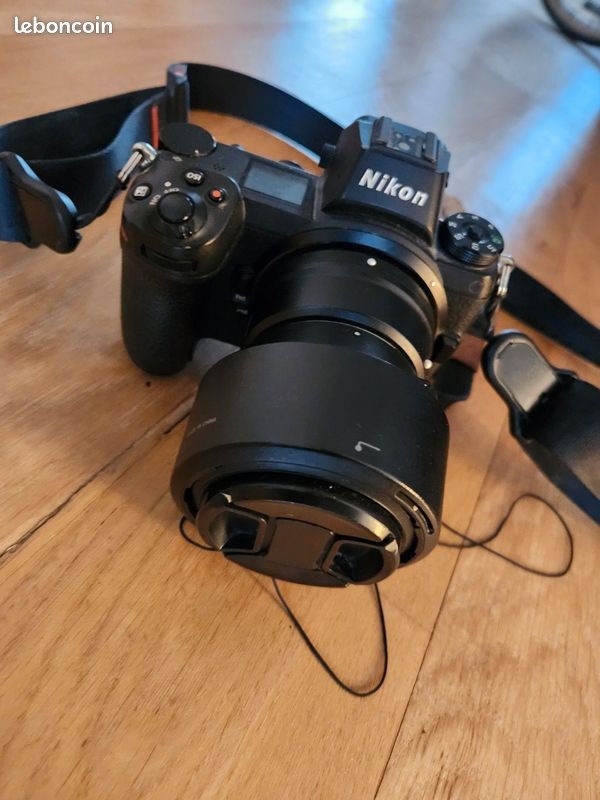 Nikon Z6 + 50mm + 3 batteries