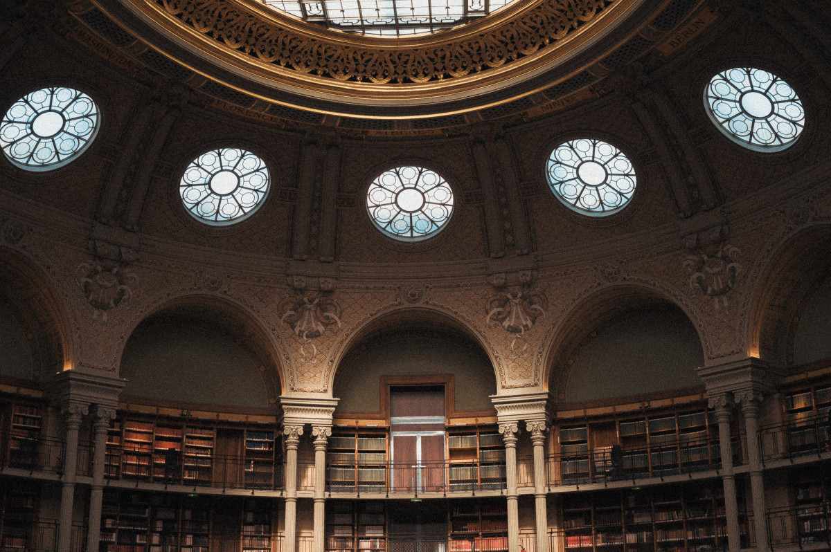 Bienvenue à tous sur notre nouvelle plateforme communautaire Lyon Sortie Photo ! 🤗📸
Pour inaugurer cela , voici mes photos d'une petite virée Street Photo à Paris !