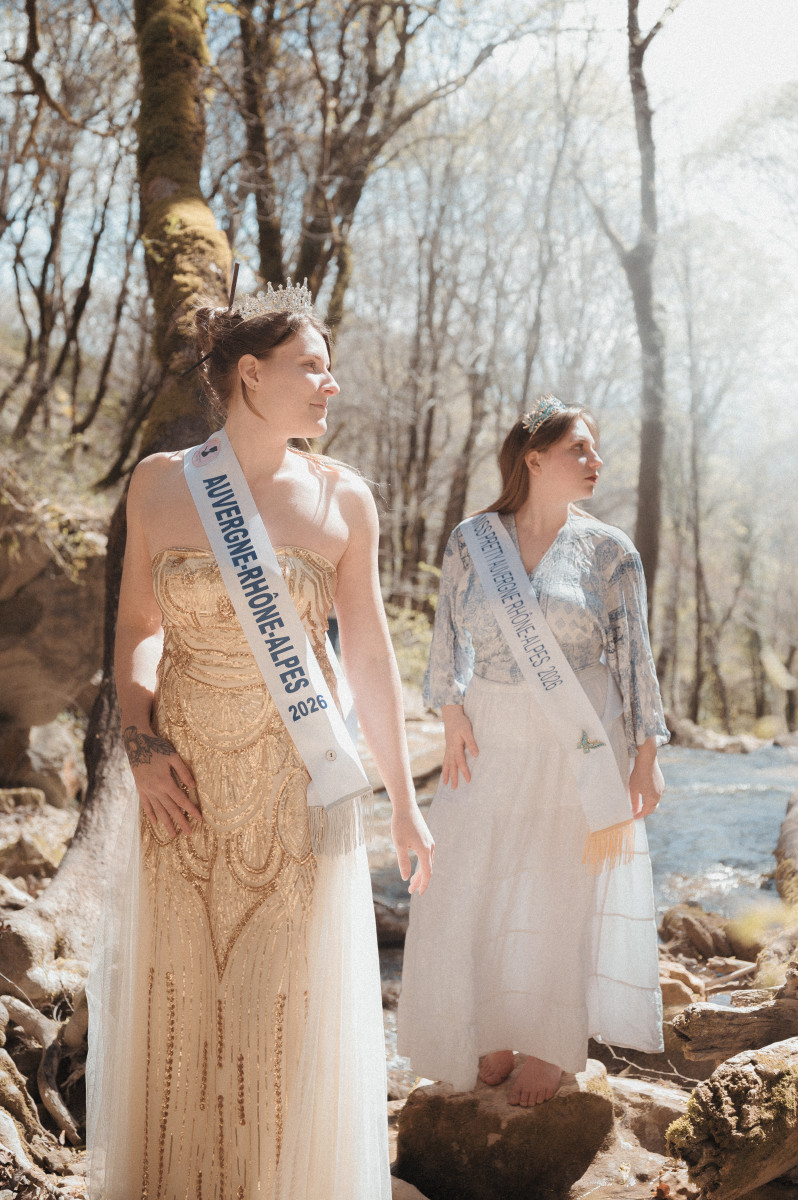 Merci à tous les participants et tous les modèles présents lors de notre stage photo dans les Cascades ! 📸

On à passé un super moment avec vous, on espère vous retrouver sur une autre session !