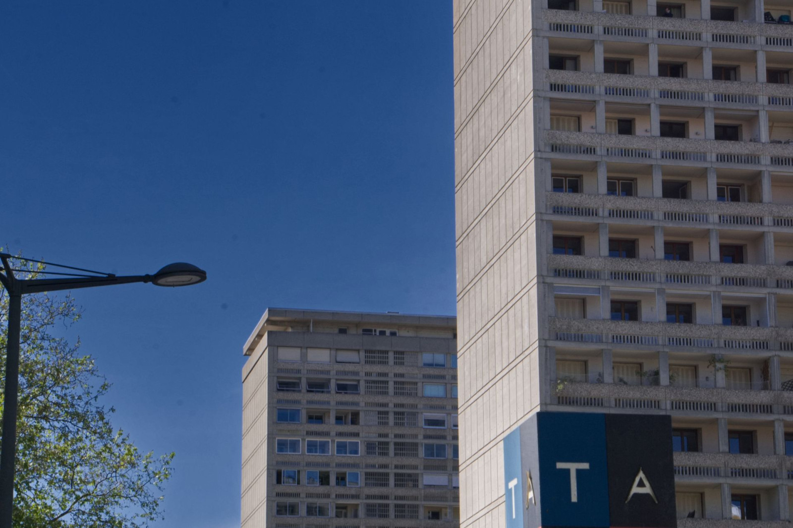 deuxième série architecture Part-Dieu, dans un style un peu différent !