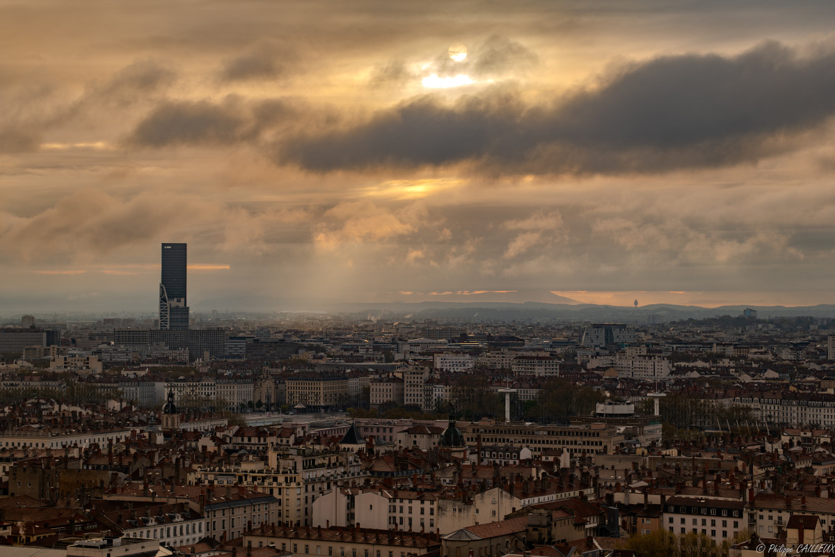 Levé de soleil difficile ce matin mais cela a été formateur pour une première, merci encore à toute l'équipe, Nico et Kaito ! Désolé pour le post traitement un peu poussif ;)