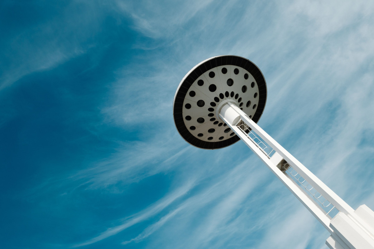 Bonjour à tous,

Balade d'architecture et de street Winograndienne et travail sur ma signature photographique.

Bon dimanche :).