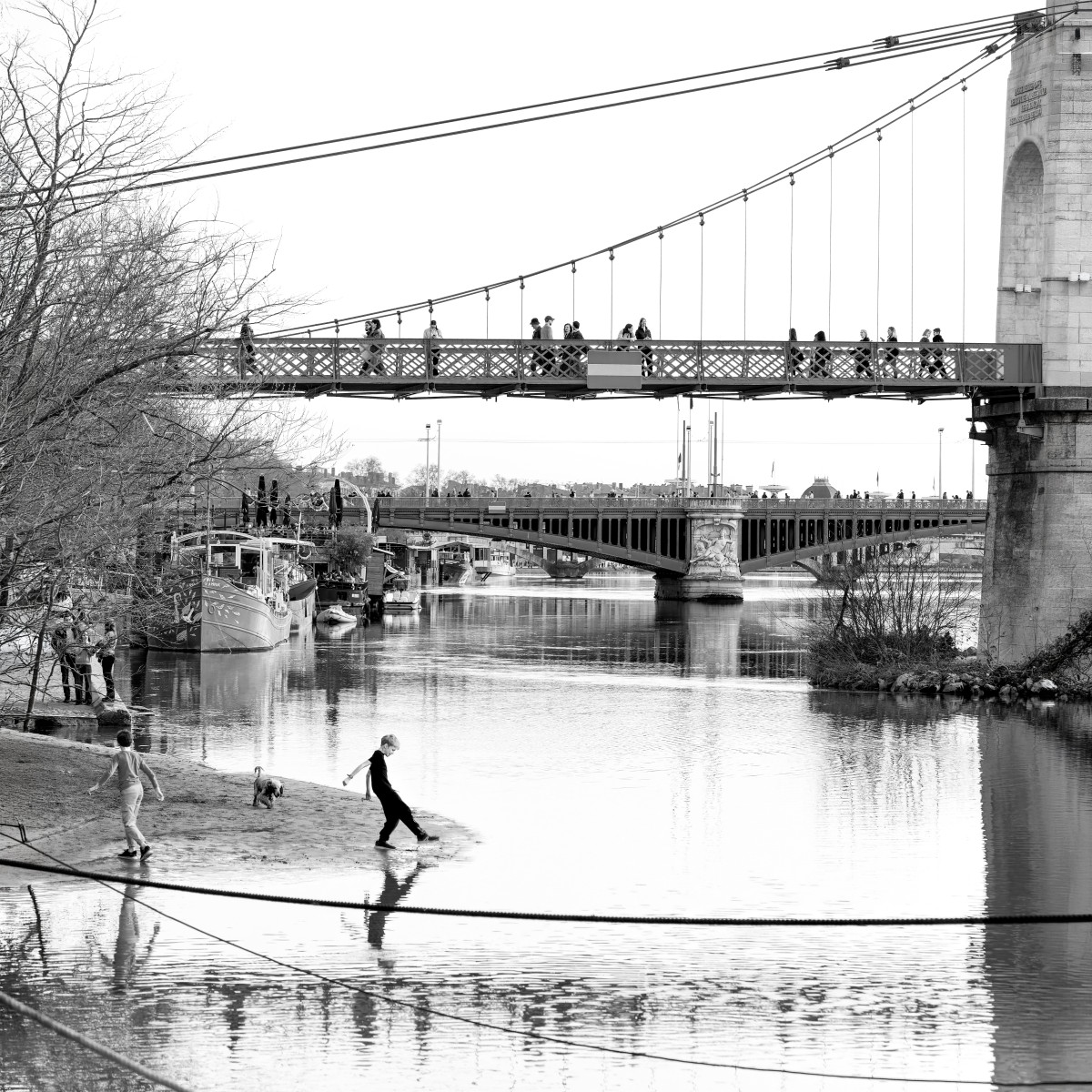Une petite scène sur les quais du Rhône.