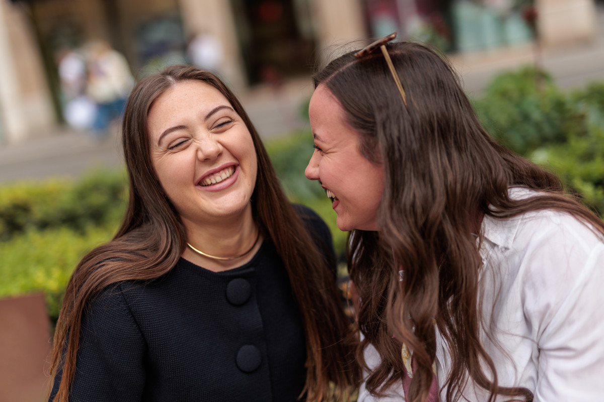 Sortie portraits de rue "Où est Charlie ?"

Très belle sortie photo, pleine de bons moments !
Merci @nicolasnavrot et @Kaito pour l'organisation.
