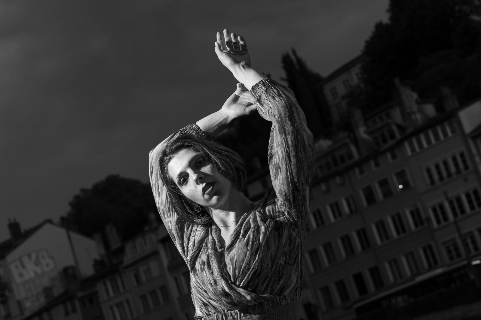 Atelier photo au flash Rembrandts et bien plus avec @beny.model ; on s'est régalé pour cette série cette fois-ci en monochrome ^^.