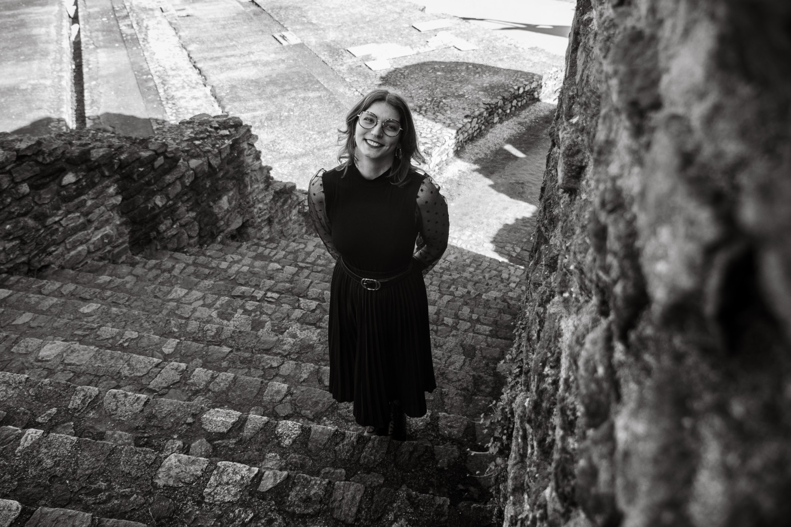 📸 Shooting sur la thématique Mercredi Addams - Mars 2026
📍Théâtre Gallo Romain - Lyon
Modèles : @marielsl.ugc et @melody.migliaccio