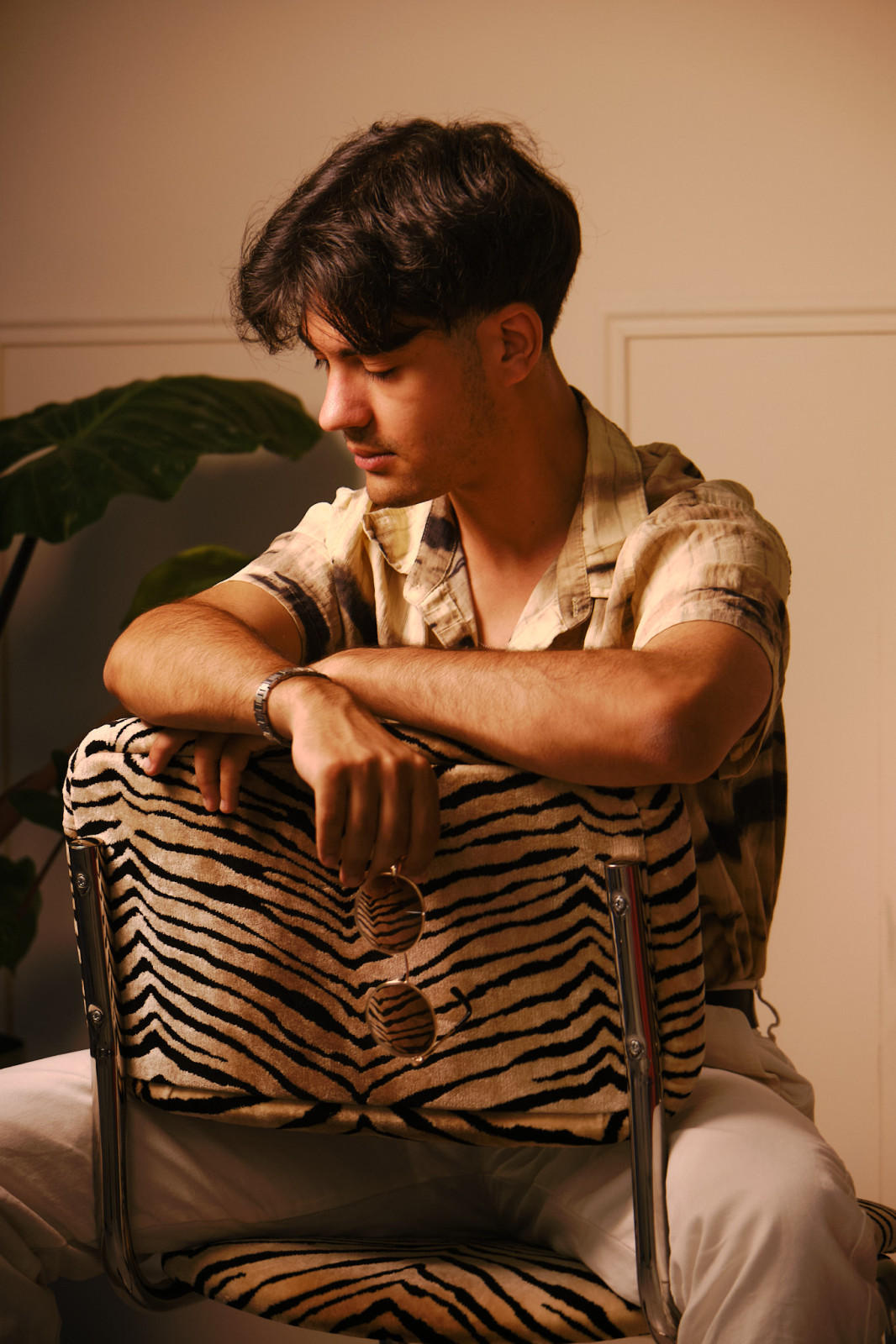 Il y a quelques jours, j'ai participé à un atelier de photographie de portrait en studio. Un grand merci aux modèles et à l'équipe de Lyon Sortie Photo.