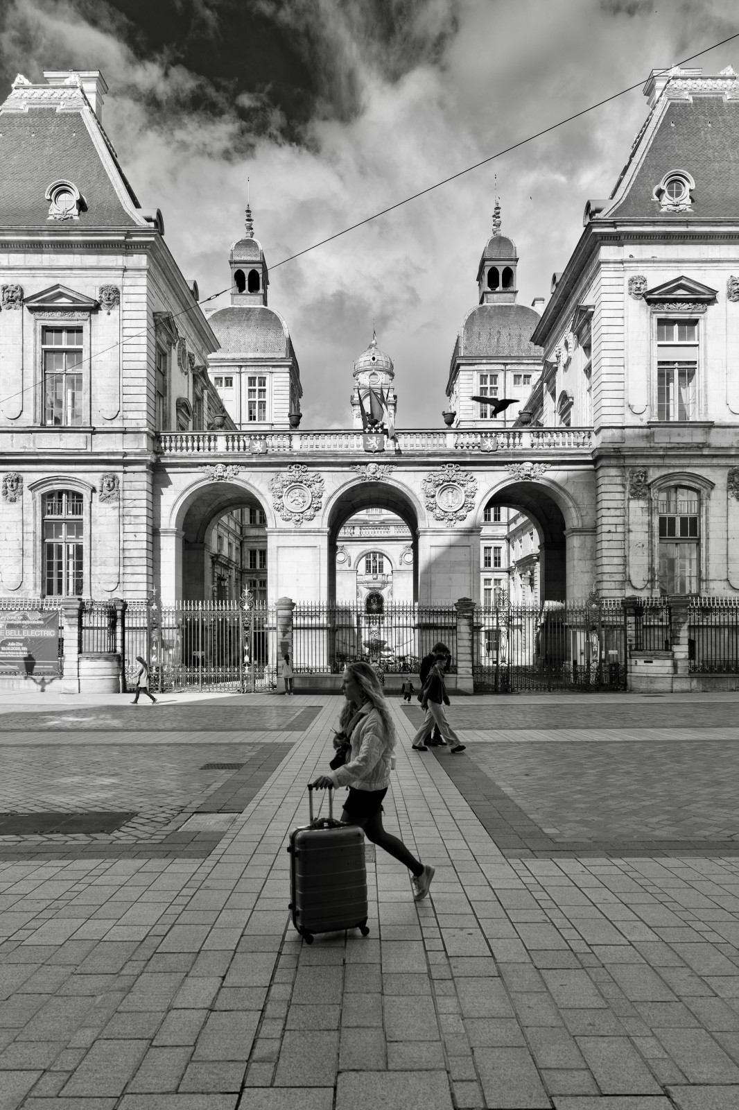 Bonjour tout le monde, une petite série avec des photos en vrac prisent sur plusieurs sorties en solo , leur seul point commun est le lieu  : la belle ville de Lyon.