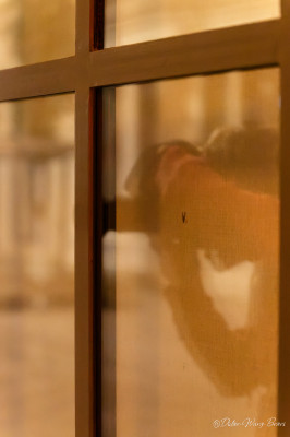 Le mérite c'est d'essayer mais visiblement je suis encore très loin de la vision de Saul Leiter mais je me suis bien amusé , merci pour cette belle ambiance .