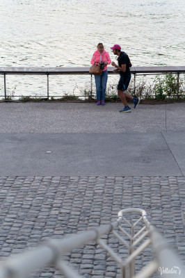 Sortie du 9 septembre Piscine du Rhône 
Une série à la poursuite de la fille au sweat rose  ( merci Christine !)
Une série sur les solitaires