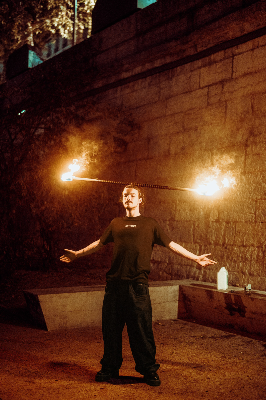 Un super rendez-vous avec vous tous et de belles découvertes humaines et street ! On a eu de la chance d'avoir des cracheurs de feu sur les quais pour ceux qui sont restés plus tard ! C'était chouette merci à tous !