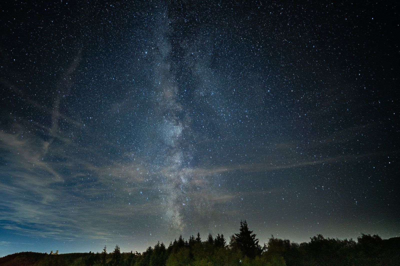 Merci à tous les participants de cette initiation Astrophoto avec @erwan2lux 📸✨

On a passé un super moment avec vous tous et on a hâte de vous retrouver sur une prochaine date 🤗