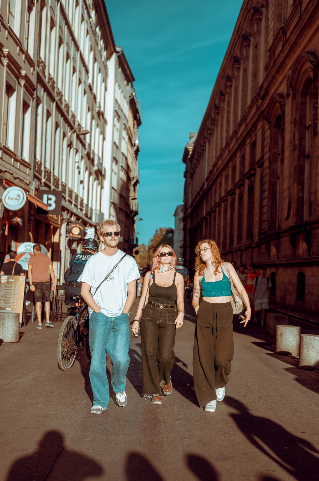 Un super rendez-vous avec vous tous et de belles découvertes humaines et street ! On a eu de la chance d'avoir des cracheurs de feu sur les quais pour ceux qui sont restés plus tard ! C'était chouette merci à tous !
